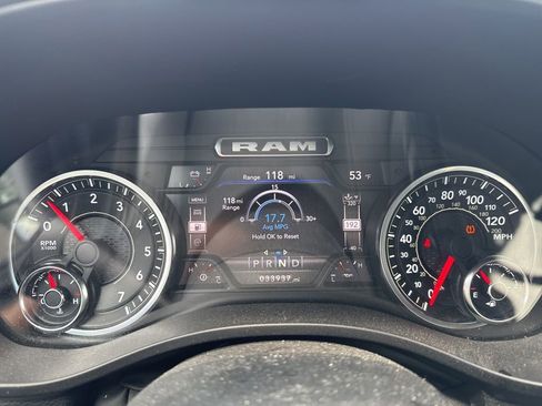 Used 2023 RAM 1500 Big Horn AWD/4WD image 39