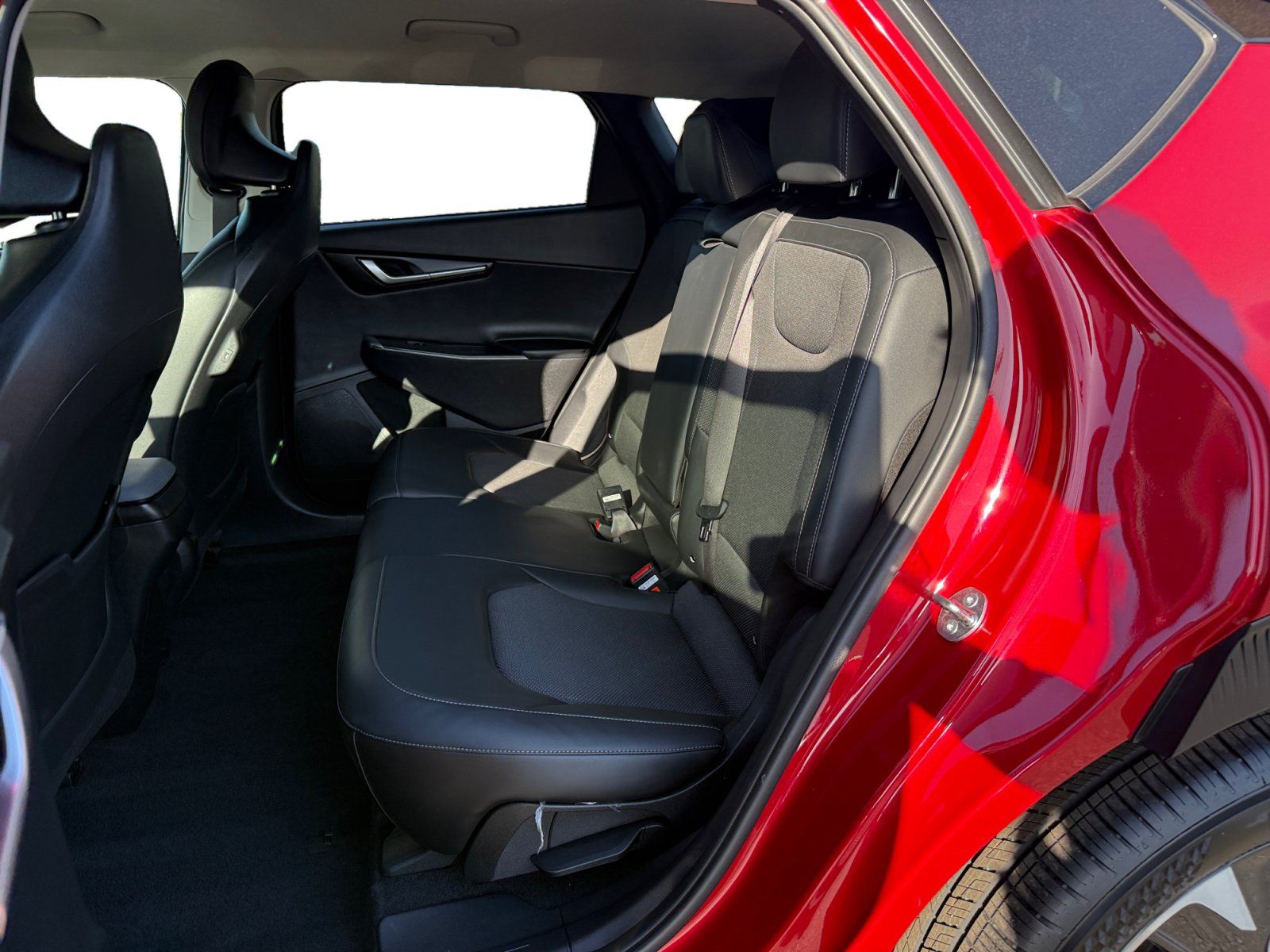 Used 2024 Kia EV6 Light RWD image 16