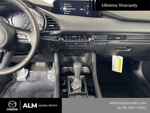 New 2026 MAZDA MAZDA3 Carbon image 28