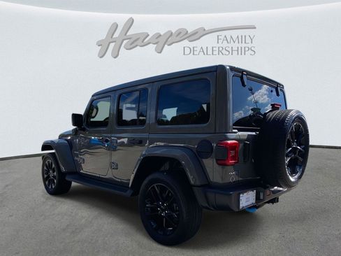 Certified 2023 Jeep Wrangler Sahara w/ Cold Weather Group image 39