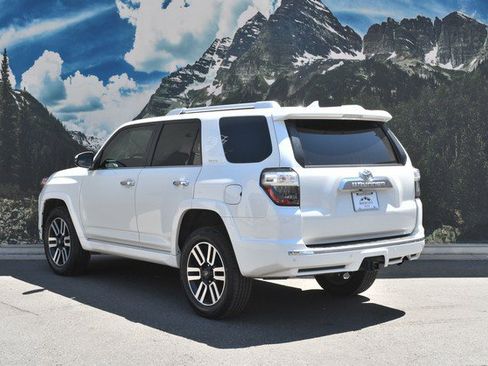 Certified 2023 Toyota 4Runner Limited AWD/4WD image 9