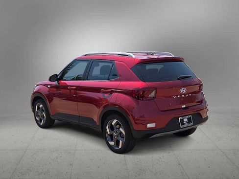 New 2025 Hyundai Venue Limited image 6