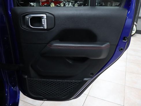 Used 2020 Jeep Wrangler Unlimited Rubicon AWD/4WD image 34