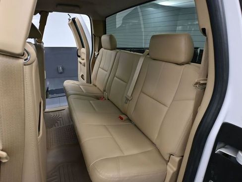 Used 2013 Chevrolet Silverado 2500 LTZ w/ LTZ Plus Package image 38