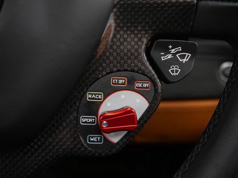 Used 2018 Ferrari 488 Spider RWD image 46