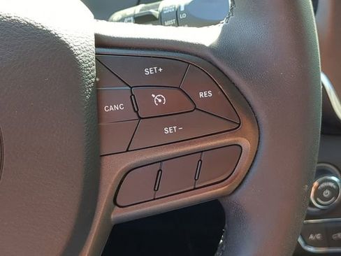 Used 2021 Jeep Cherokee Trailhawk w/ Premium Leather Package image 22