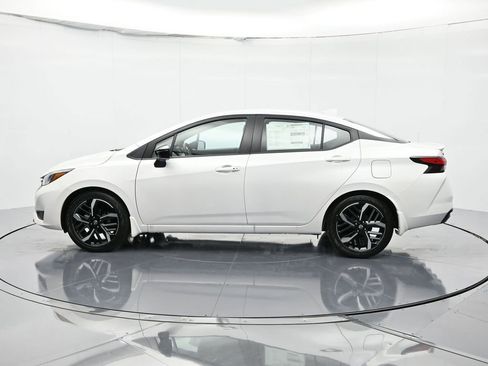 New 2025 Nissan Versa SR w/ Trunk Package FWD image 8