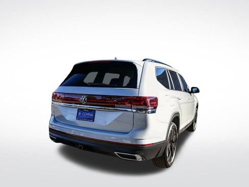 New 2026 Volkswagen Atlas SE image 7