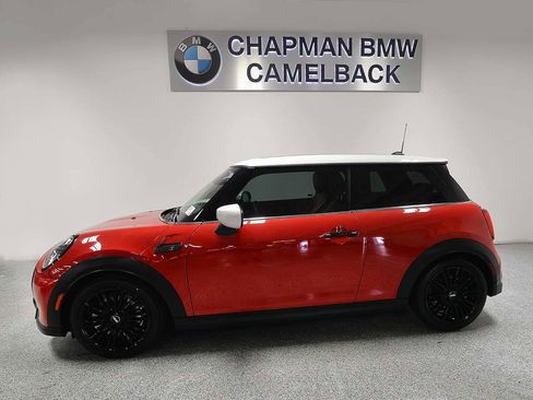 Used 2024 MINI Cooper S FWD image 3