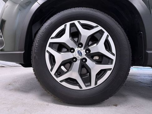 Used 2024 Subaru Forester Premium AWD/4WD image 14