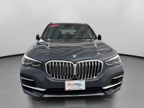 Used 2022 BMW X5 xDrive40i w/ Premium Package AWD/4WD image 2