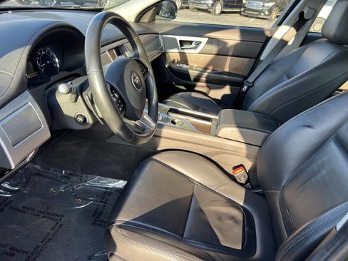 Used 2014 Jaguar XF 3.0 image 8