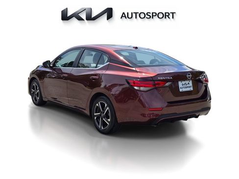 Used 2024 Nissan Sentra SV FWD image 10