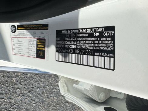 Used 2017 Mercedes-Benz C 300 4MATIC Sedan image 21