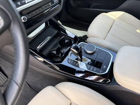 Used 2024 BMW X3 sDrive30i w/ Premium Package w/ZPA RWD image 22