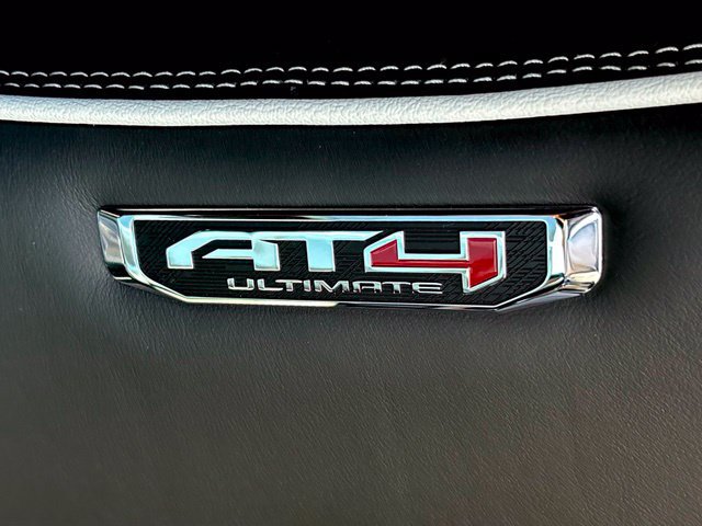 Used 2025 GMC Yukon XL AT4 Ultimate AWD/4WD image 14