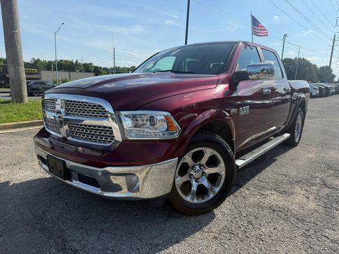 Used 2017 RAM 1500 Laramie w/ Convenience Group AWD/4WD image 28
