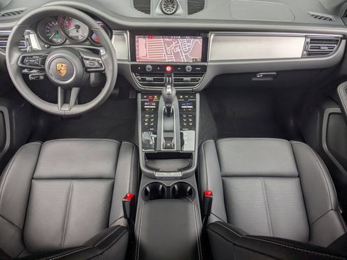 Used 2026 Porsche Macan S AWD/4WD image 23