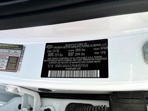 Used 2021 Hyundai Elantra SEL w/ Cargo Package FWD image 18
