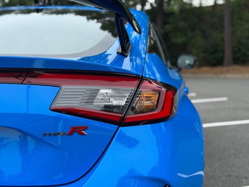 Used 2025 Honda Civic Type R image 24