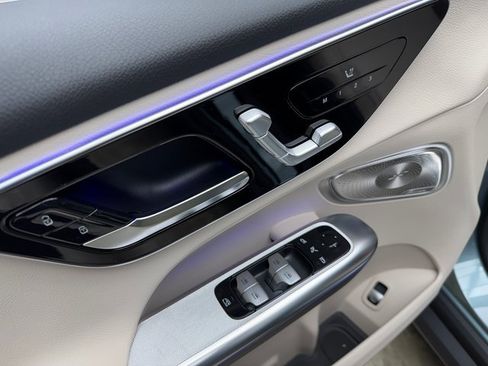 New 2026 Mercedes-Benz GLC 300 GLC 300 image 11