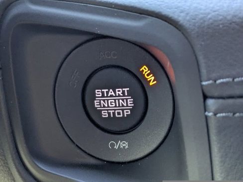 New 2026 Jeep Wrangler Unlimited Rubicon w/ Safety Group image 25