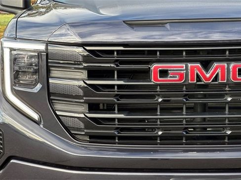 Used 2023 GMC Sierra 1500 Elevation image 47