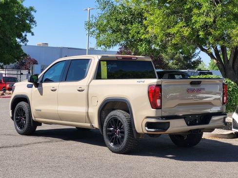 Used 2023 GMC Sierra 1500 Elevation AWD/4WD image 3