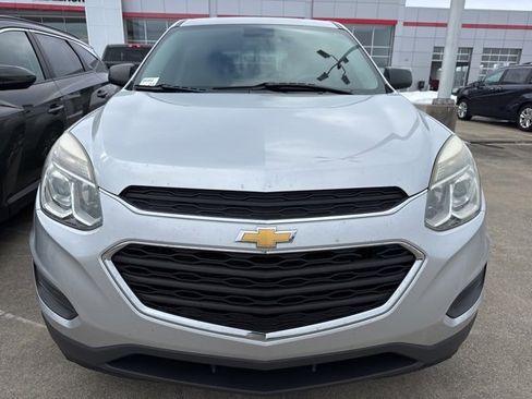 Used 2017 Chevrolet Equinox LS image 12