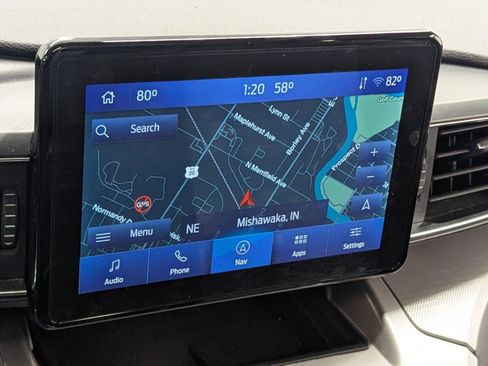 Used 2022 Ford Explorer XLT w/ Equipment Group 202A image 26