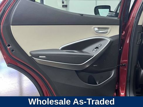 Used 2018 Hyundai Santa Fe Sport w/ 2.4L Tech Package 04 FWD image 18