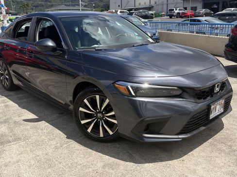 Certified 2024 Honda Civic EX-L image 1