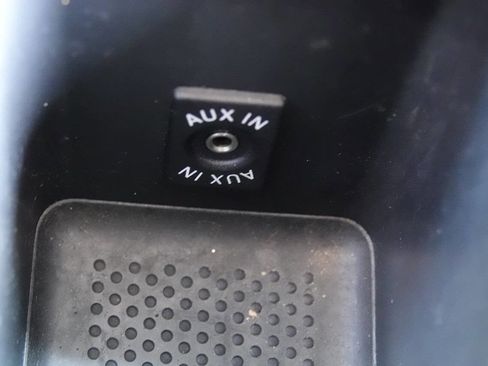 Used 2010 Volkswagen Jetta TDI FWD image 72