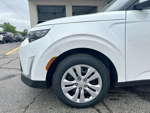 Certified 2023 Kia Soul LX FWD image 20