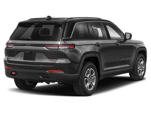 Used 2022 Jeep Grand Cherokee Trailhawk w/ ADV Protech Group II AWD/4WD image 2