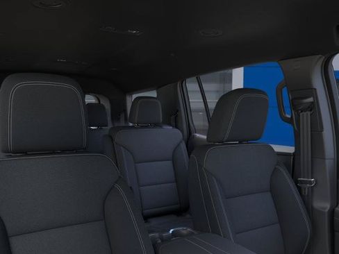 New 2027 Chevrolet Traverse LT w/ Driver Confidence Package AWD/4WD image 24