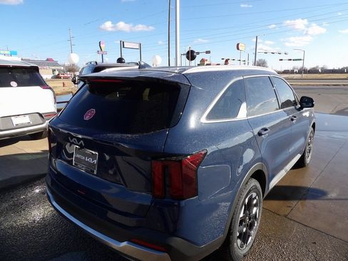 New 2026 Kia Sorento S image 6