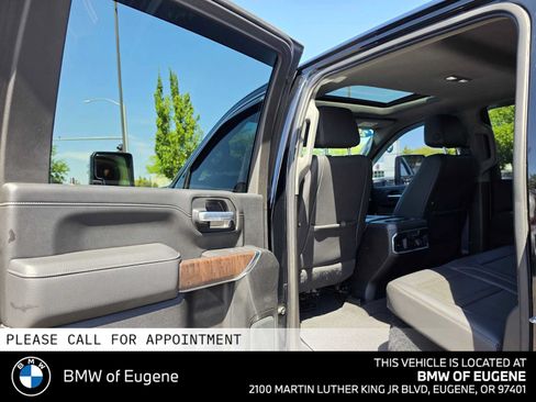 Used 2021 GMC Sierra 2500 Denali w/ Technology Package AWD/4WD image 20