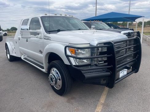 Used 2015 Ford F450 Platinum AWD/4WD image 2