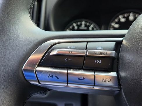 Used 2025 MAZDA CX-50 AWD 2.5 S w/ Premium Package image 23