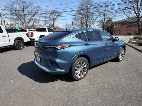 New 2025 Buick Envista Avenir image 7