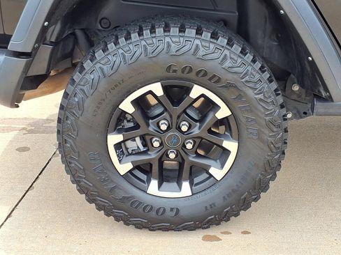 Used 2024 Jeep Wrangler Unlimited Rubicon 4xe AWD/4WD image 26