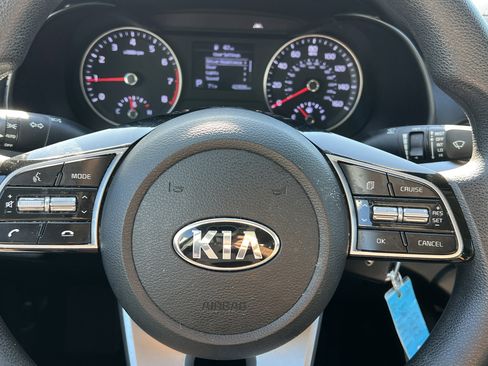 Certified 2021 Kia Forte LXS image 21