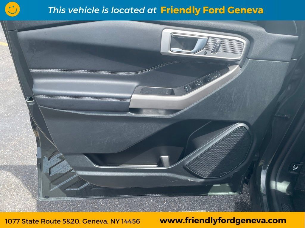 Used 2024 Ford Explorer XLT w/ Equipment Group 202A AWD/4WD image 12