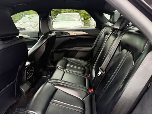 Used 2020 Lincoln MKZ Standard image 24