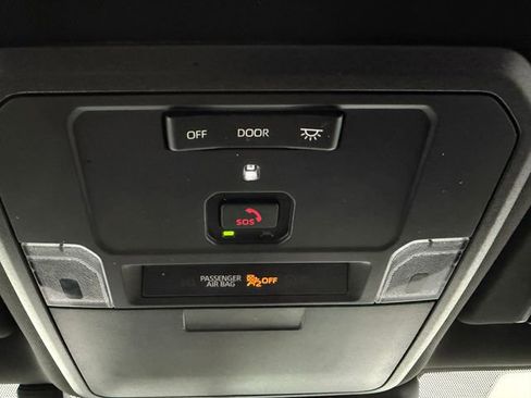 Used 2024 Toyota Tacoma SR image 21