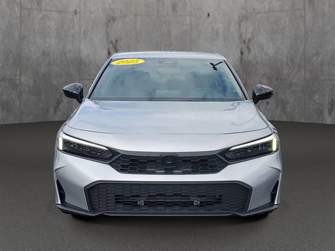 Used 2025 Honda Civic Sport image 2