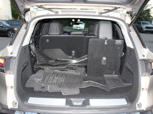 Used 2023 INFINITI QX60 Sensory w/ Vision Package image 28