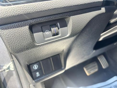 Used 2022 Honda Civic Sport image 34