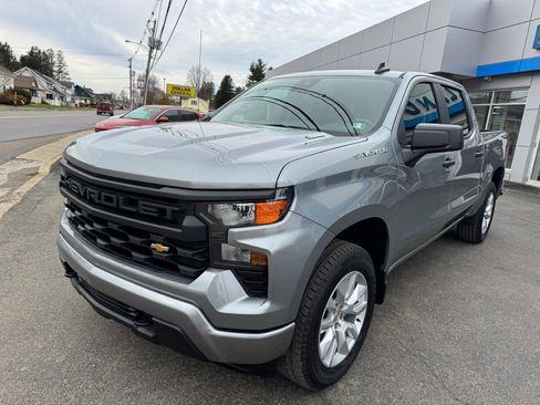 New 2026 Chevrolet Silverado 1500 Custom image 3